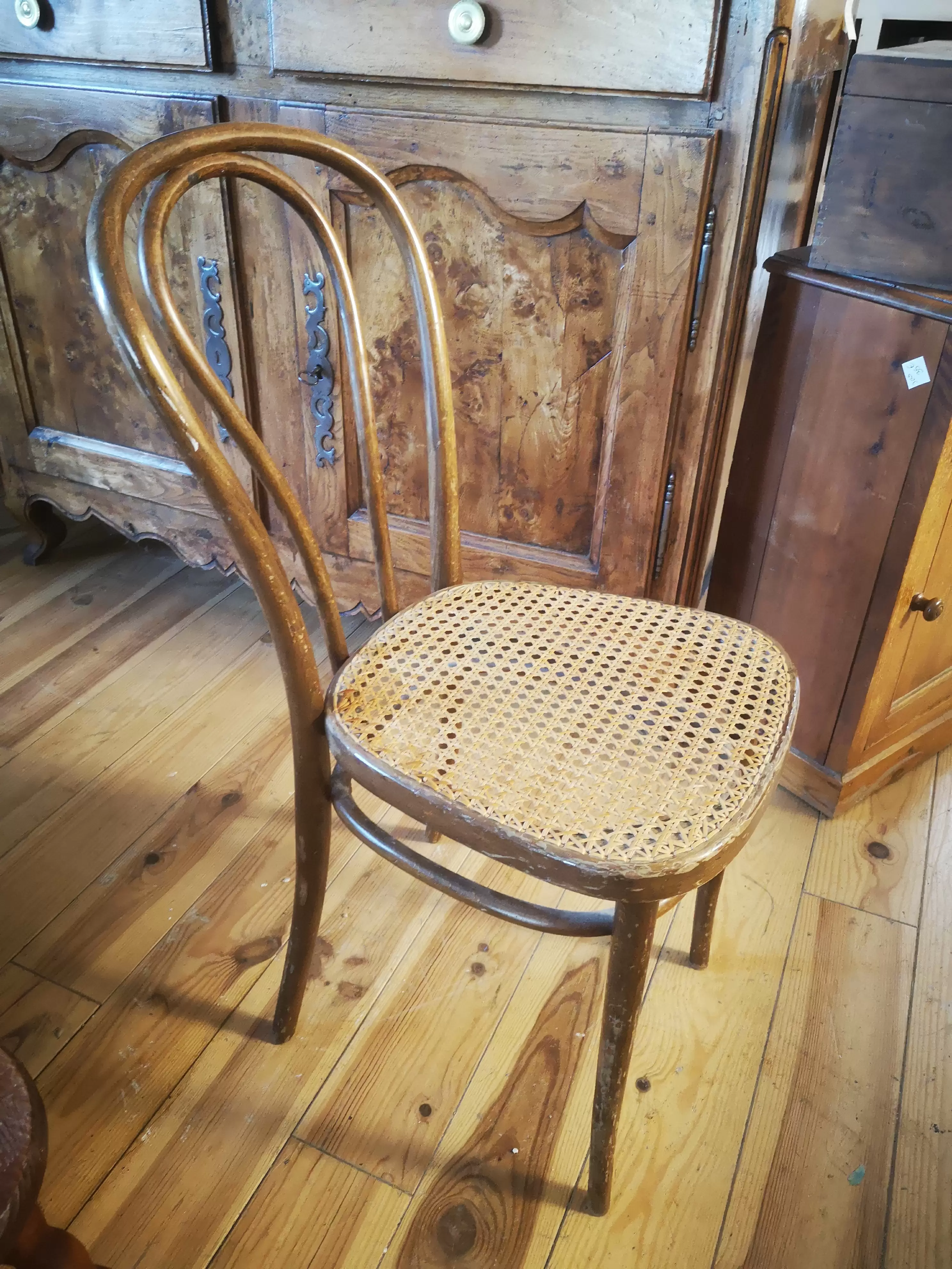 Chaise Ancienne Bois Courb Brikbroc Brocante En Ligne