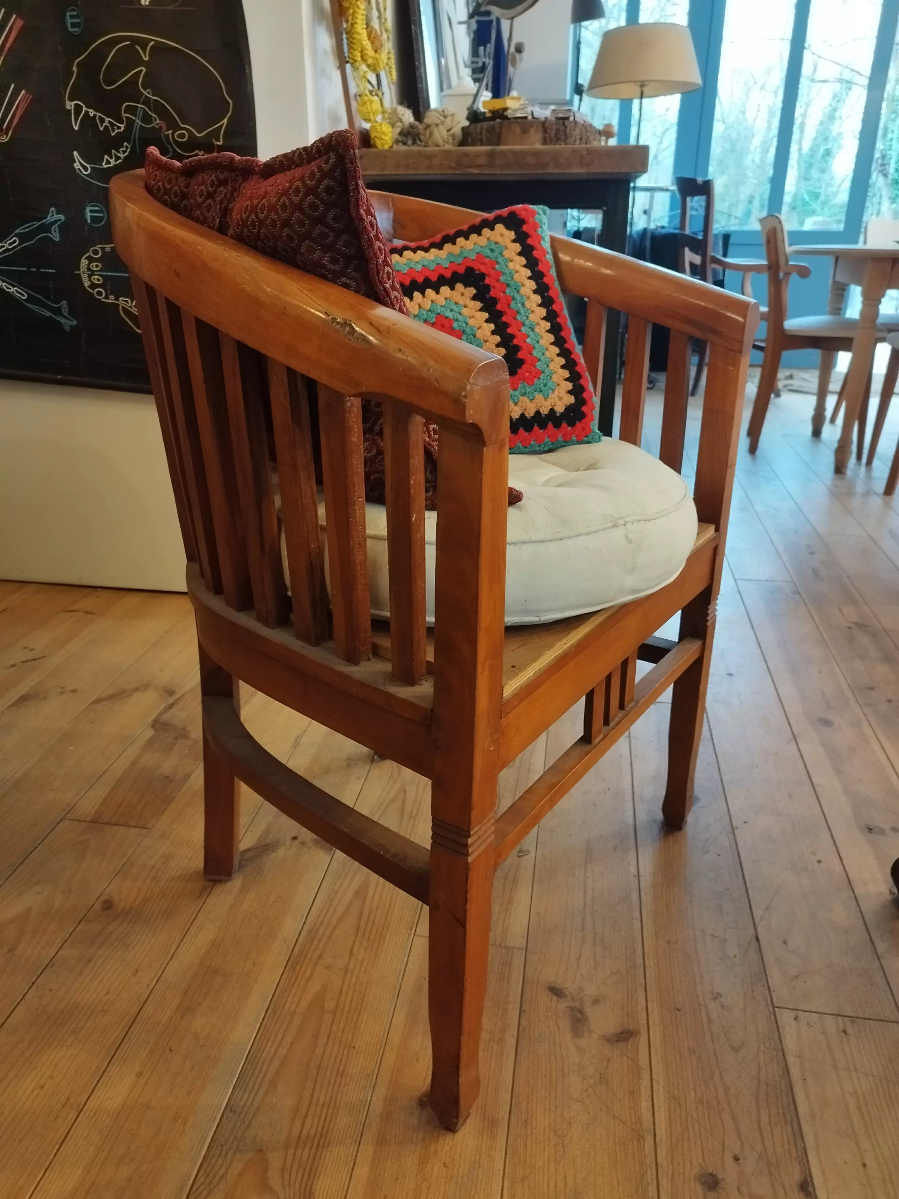 Fauteuil En Bois Massif Brikbroc Brocante En Ligne