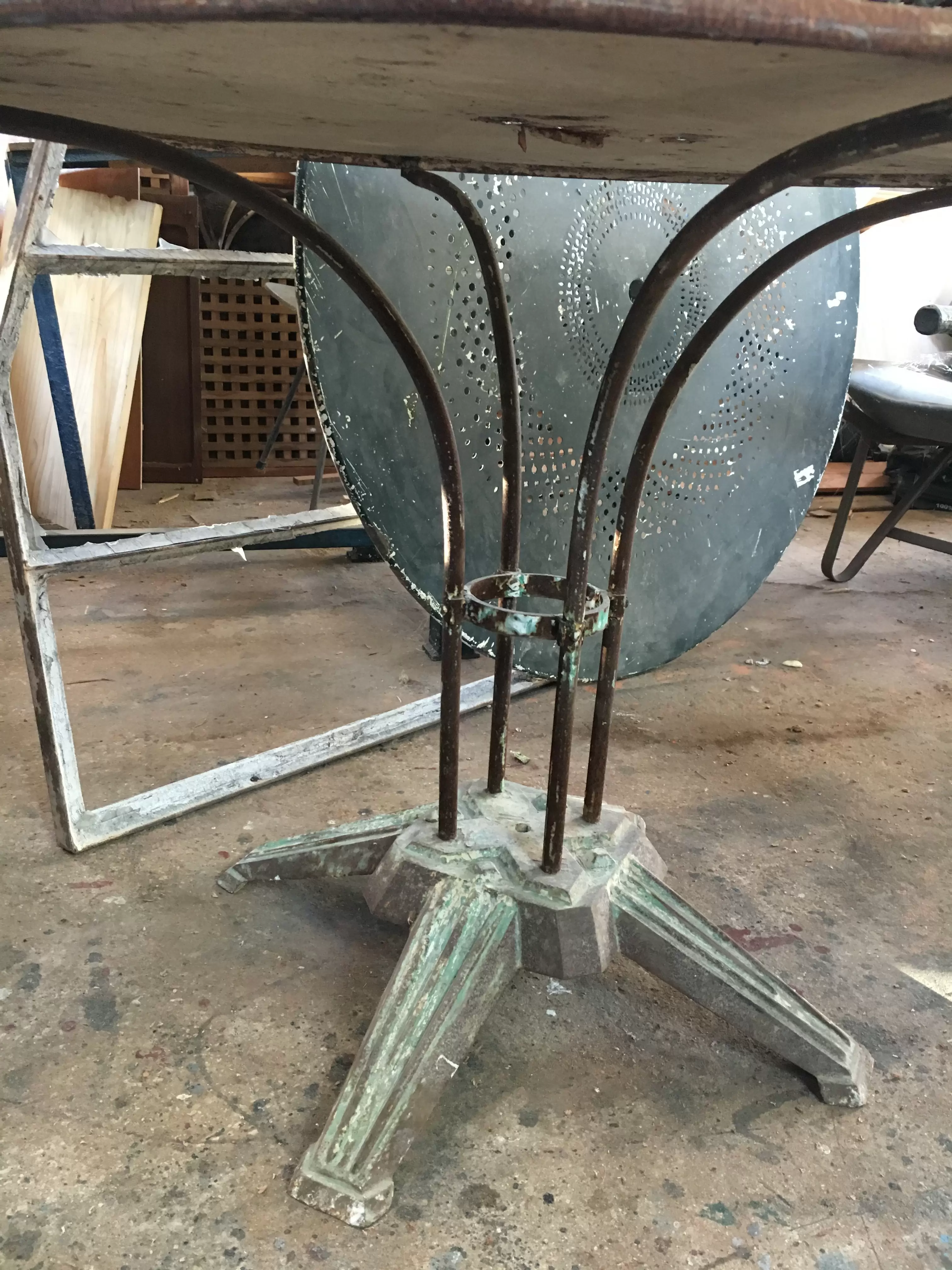 Table De Jardin En Fer Forg Art D Co Brikbroc Brocante En Ligne