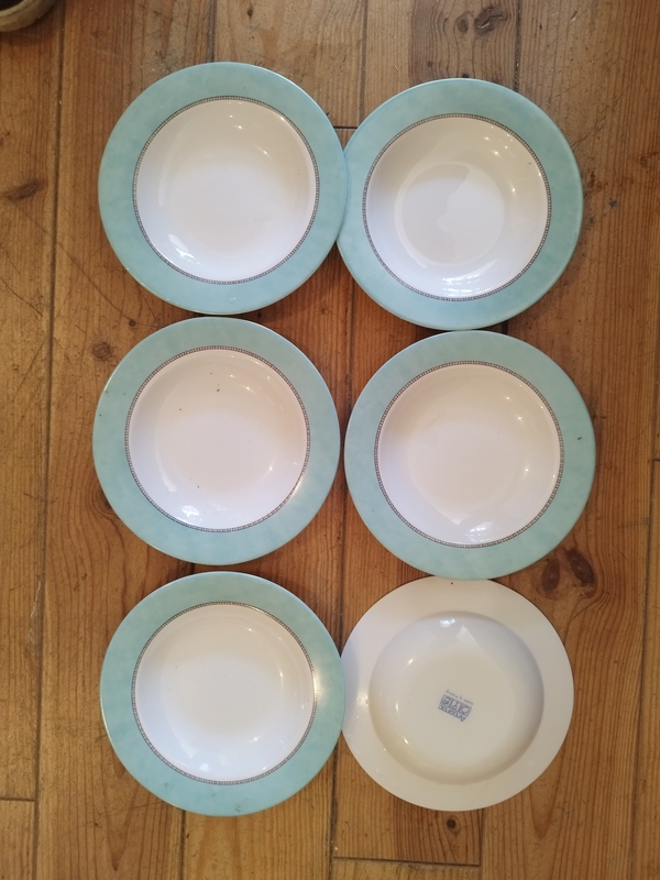 Lot assiettes vintage Arcopal