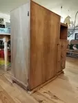 Armoire asymétrique