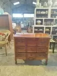 Commode arbalète